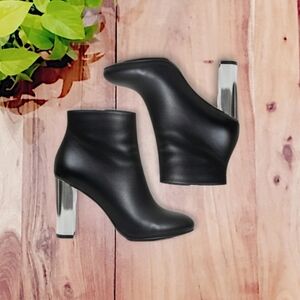 Calvin Klein Savana Leather Mirrored Booties